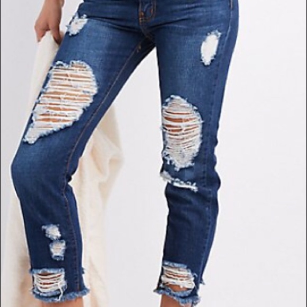 🤗 NWT! DISTRESSED RAW HEM MACHINE JEANS!😍😘